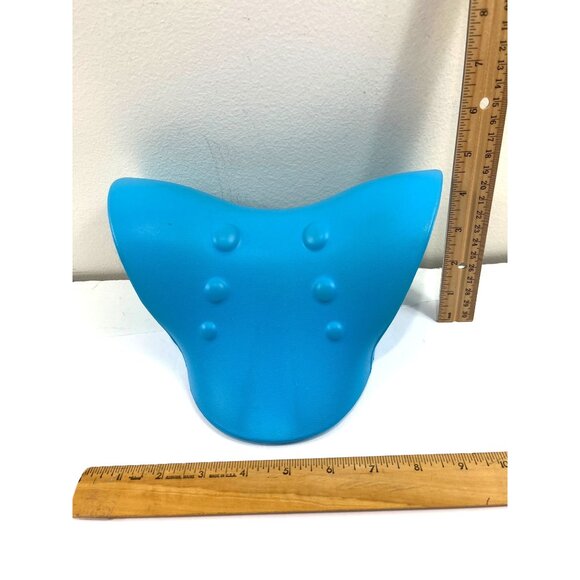 Orthopedic Neck Stretcher & Support Device By P.Health - Blue Ergonomic Design - Picture 4 of 7